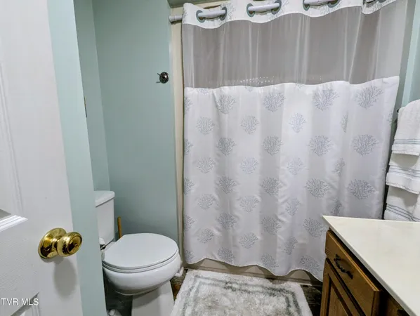 $225,000 | 521 Hickory Road, Unit 521, Bristol, TN 37620