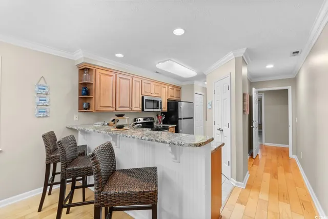 $332,500 | 366 Pinehurst Lane, Unit 13D, Pawleys Island, SC 29585