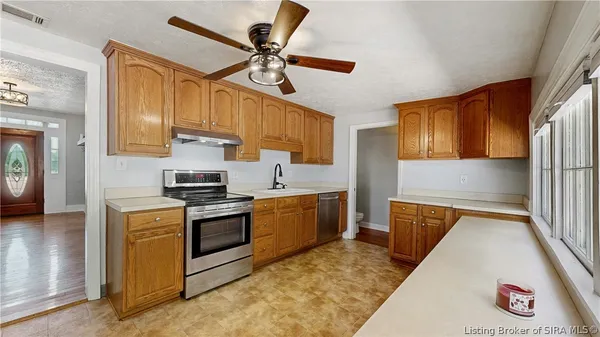 $549,900 | 6742 7 Mile Lane, Elizabeth, IN 47117