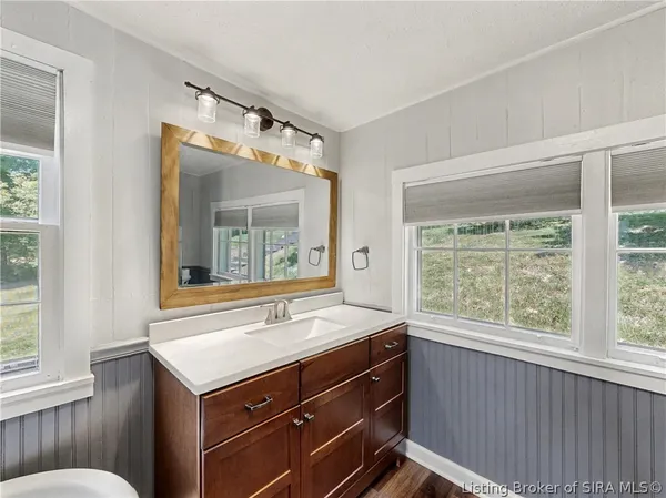 $549,900 | 6742 7 Mile Lane, Elizabeth, IN 47117