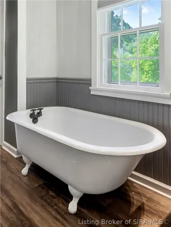 $549,900 | 6742 7 Mile Lane, Elizabeth, IN 47117
