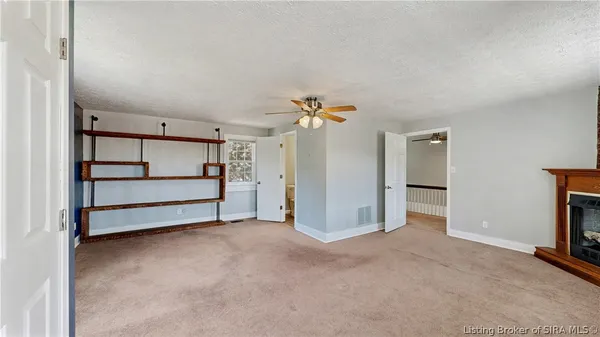 $549,900 | 6742 7 Mile Lane, Elizabeth, IN 47117