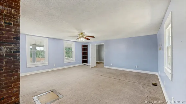 $549,900 | 6742 7 Mile Lane, Elizabeth, IN 47117