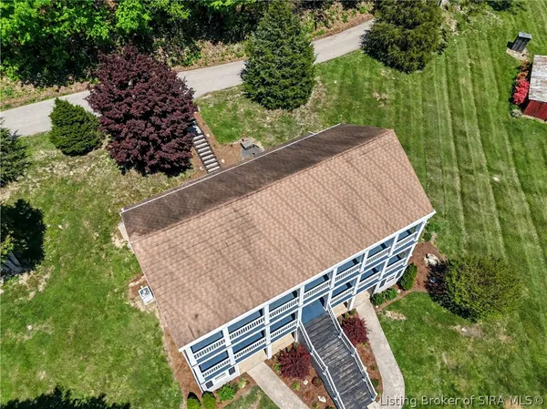 $549,900 | 6742 7 Mile Lane, Elizabeth, IN 47117