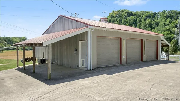 $549,900 | 6742 7 Mile Lane, Elizabeth, IN 47117