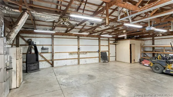 $549,900 | 6742 7 Mile Lane, Elizabeth, IN 47117