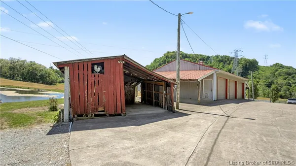 $549,900 | 6742 7 Mile Lane, Elizabeth, IN 47117