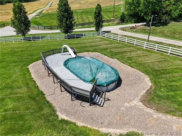 $549,900 | 6742 7 Mile Lane, Elizabeth, IN 47117