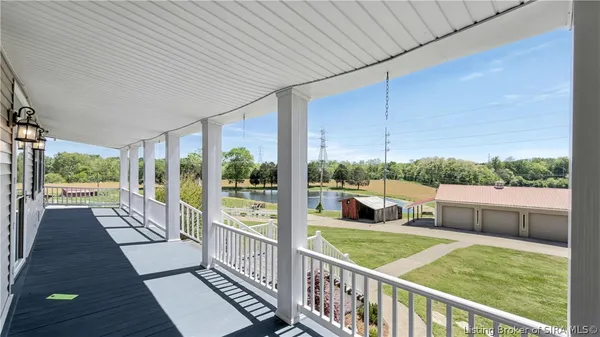 $549,900 | 6742 7 Mile Lane, Elizabeth, IN 47117