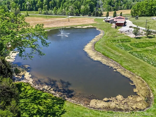 $549,900 | 6742 7 Mile Lane, Elizabeth, IN 47117