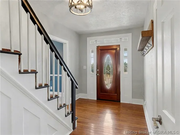 $549,900 | 6742 7 Mile Lane, Elizabeth, IN 47117