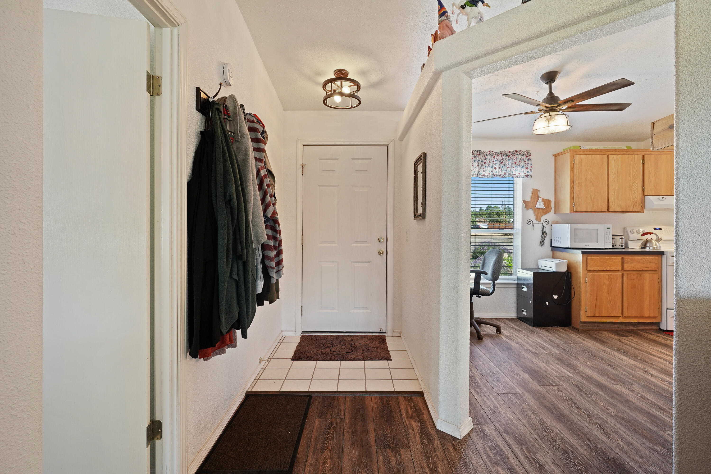 9167 Southwest Meadow Road Terrebonne, OR 97760 - Photo 16 of 36 DSC01667