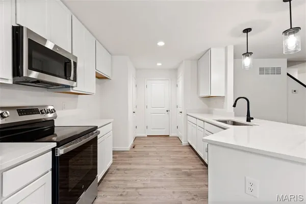 $501,510 | 16004 Cinderella Court, Ellisville, MO 63021