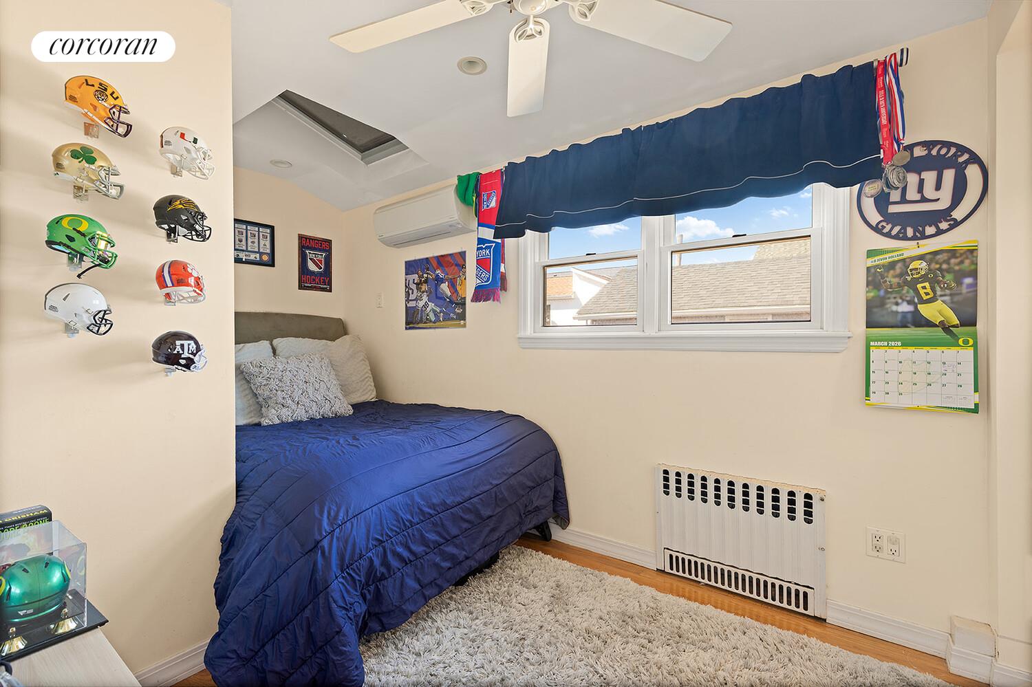 210 Roxbury Avenue Queens, NY 11697 - Photo 10 of 12