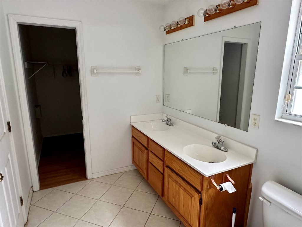35110 Gretchens Way Callahan, FL 32011 - Photo 22 of 35 Master bathroom