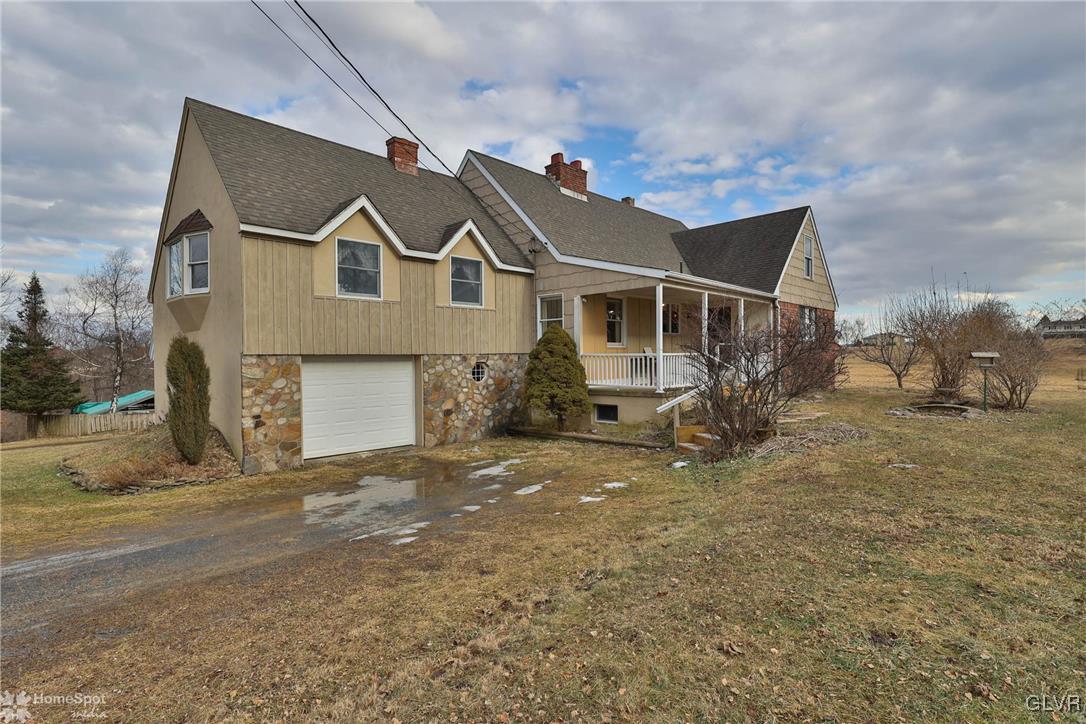 210 Hester Road Bangor, PA 18013 - Photo 2 of 46 Gallery Image 2
