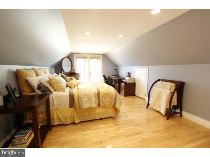 1163 Valley Road Hockessin, DE 19707 - Photo 16 of 25 Bedroom - Main