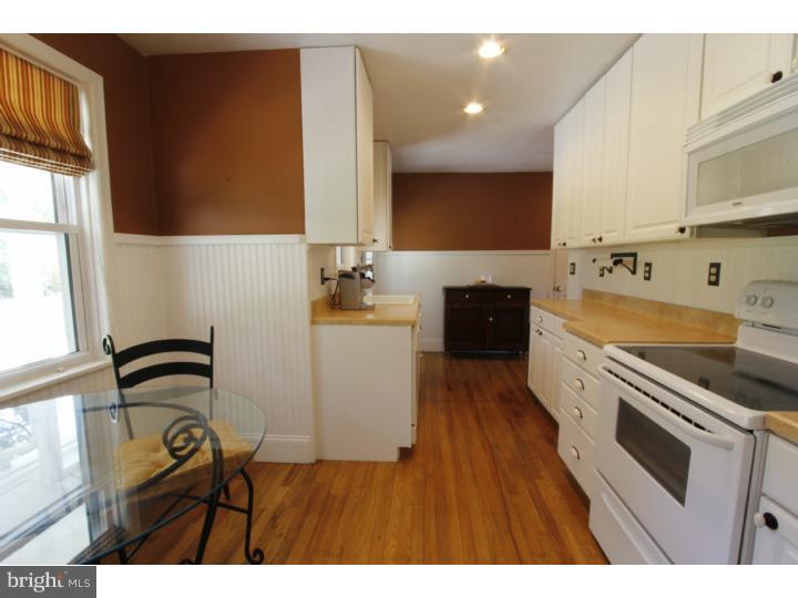 1163 Valley Road Hockessin, DE 19707 - Photo 7 of 25 Kitchen