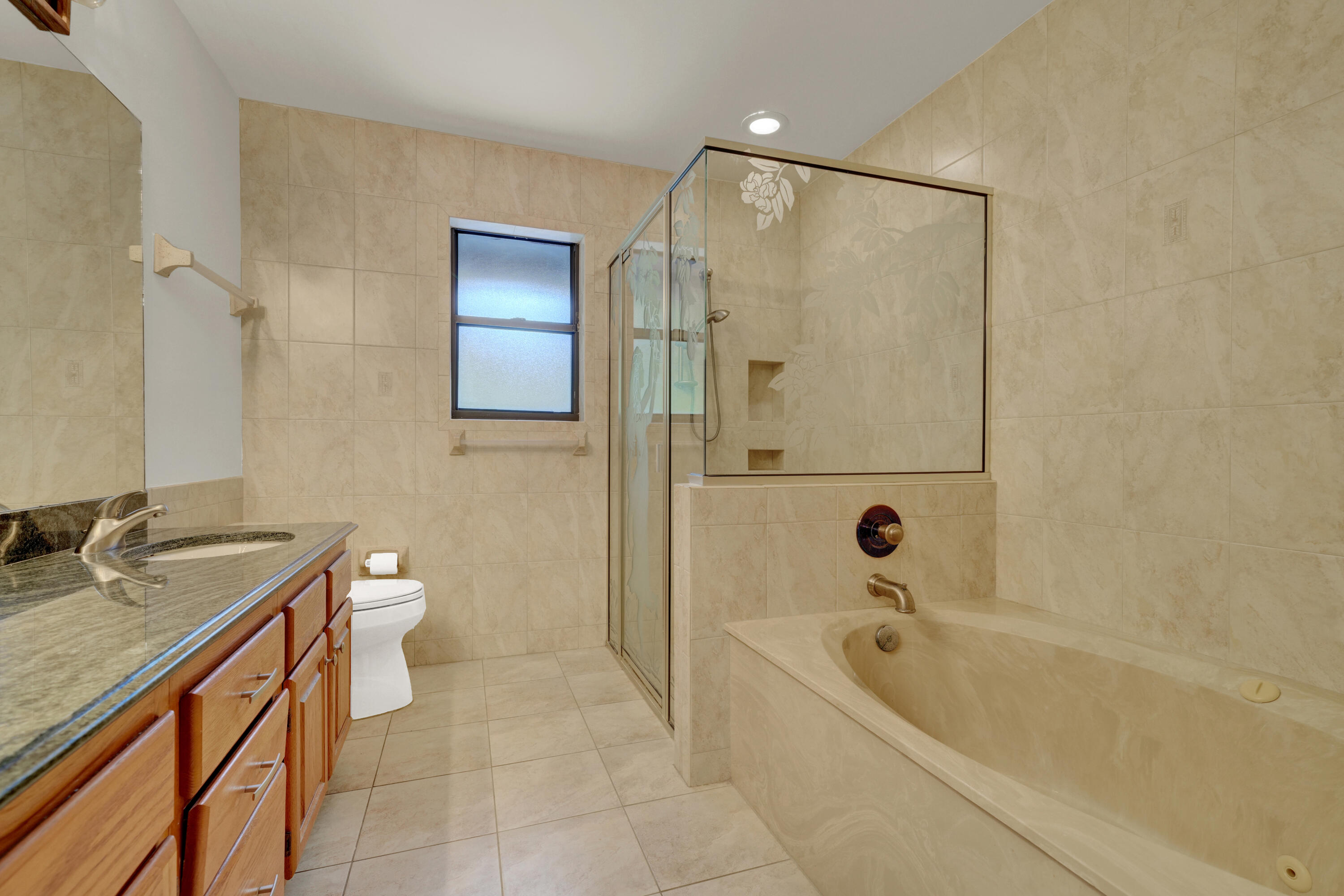 18808 Falcon Way Jupiter, FL 33458 - Photo 32 of 75 17_Image_17