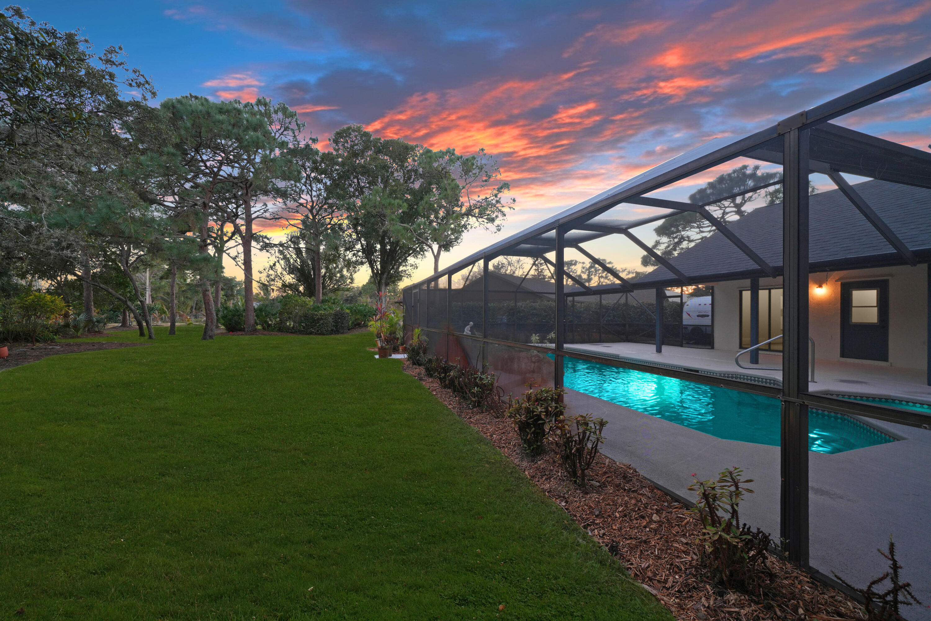 18808 Falcon Way Jupiter, FL 33458 - Photo 53 of 75 43_Twilight_12