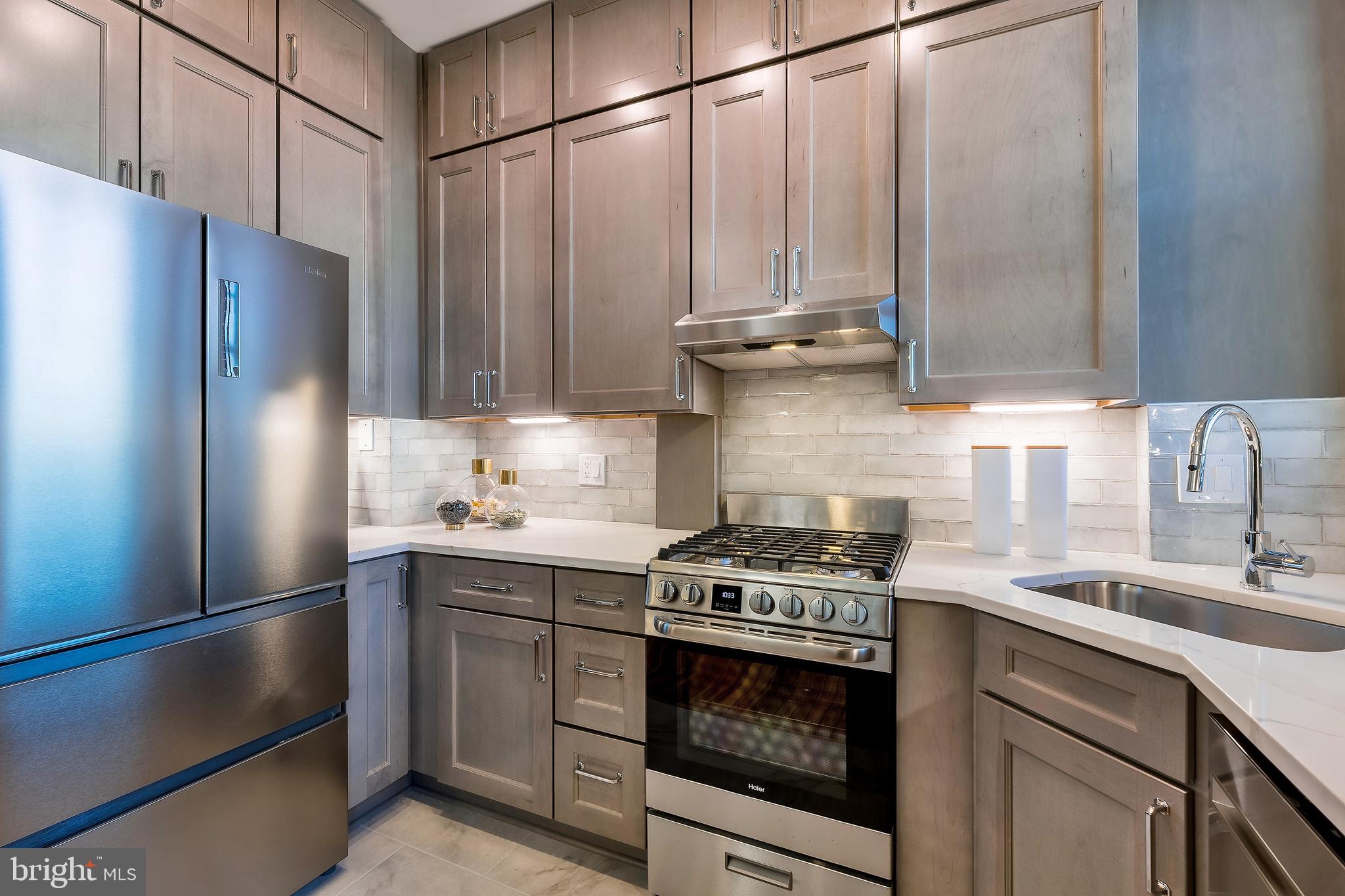 2853 Ontario Road Northwest, Unit 309 Washington, DC 20009 - Photo 12 of 44 .