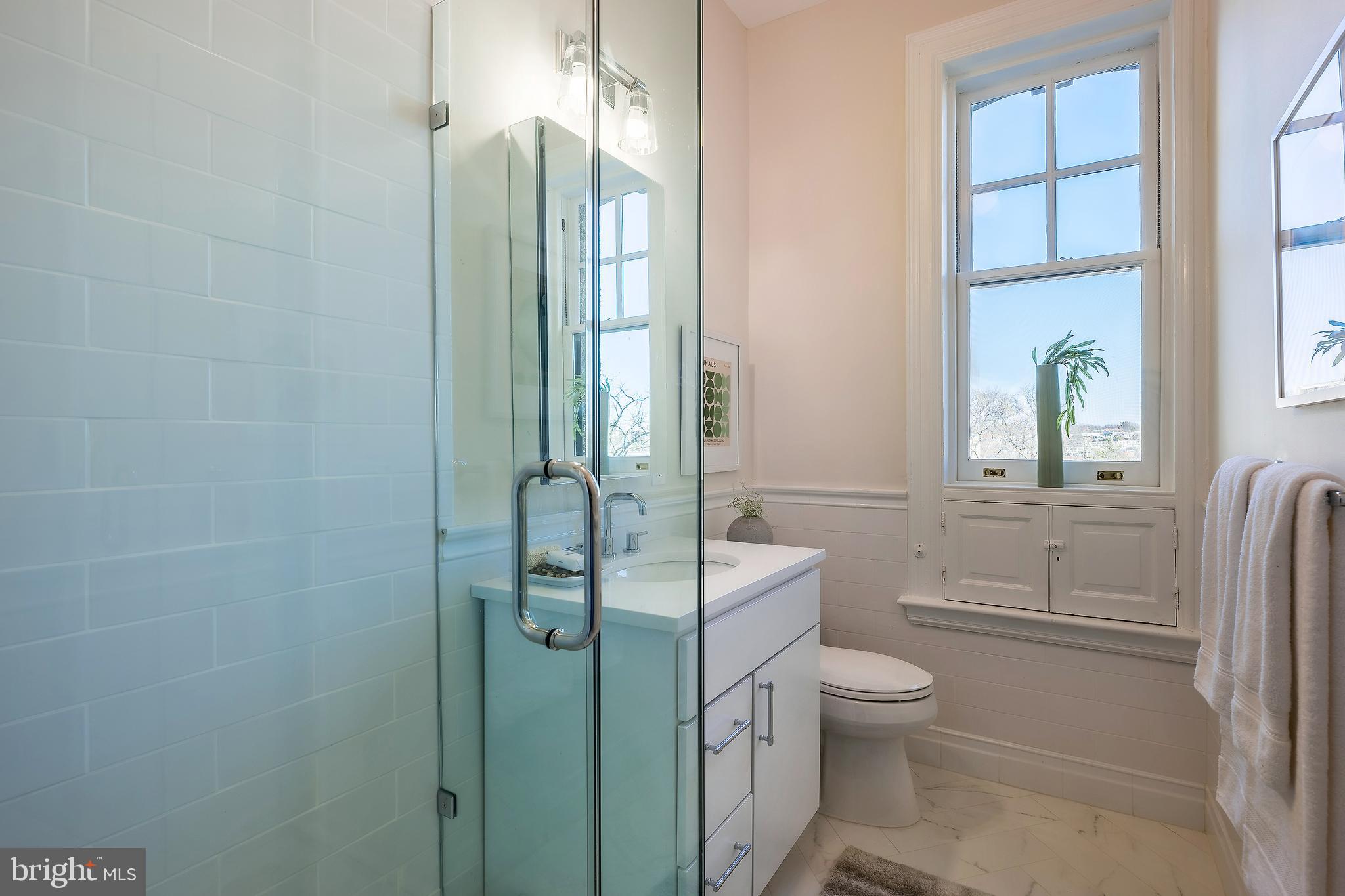 2853 Ontario Road Northwest, Unit 309 Washington, DC 20009 - Photo 21 of 44 .