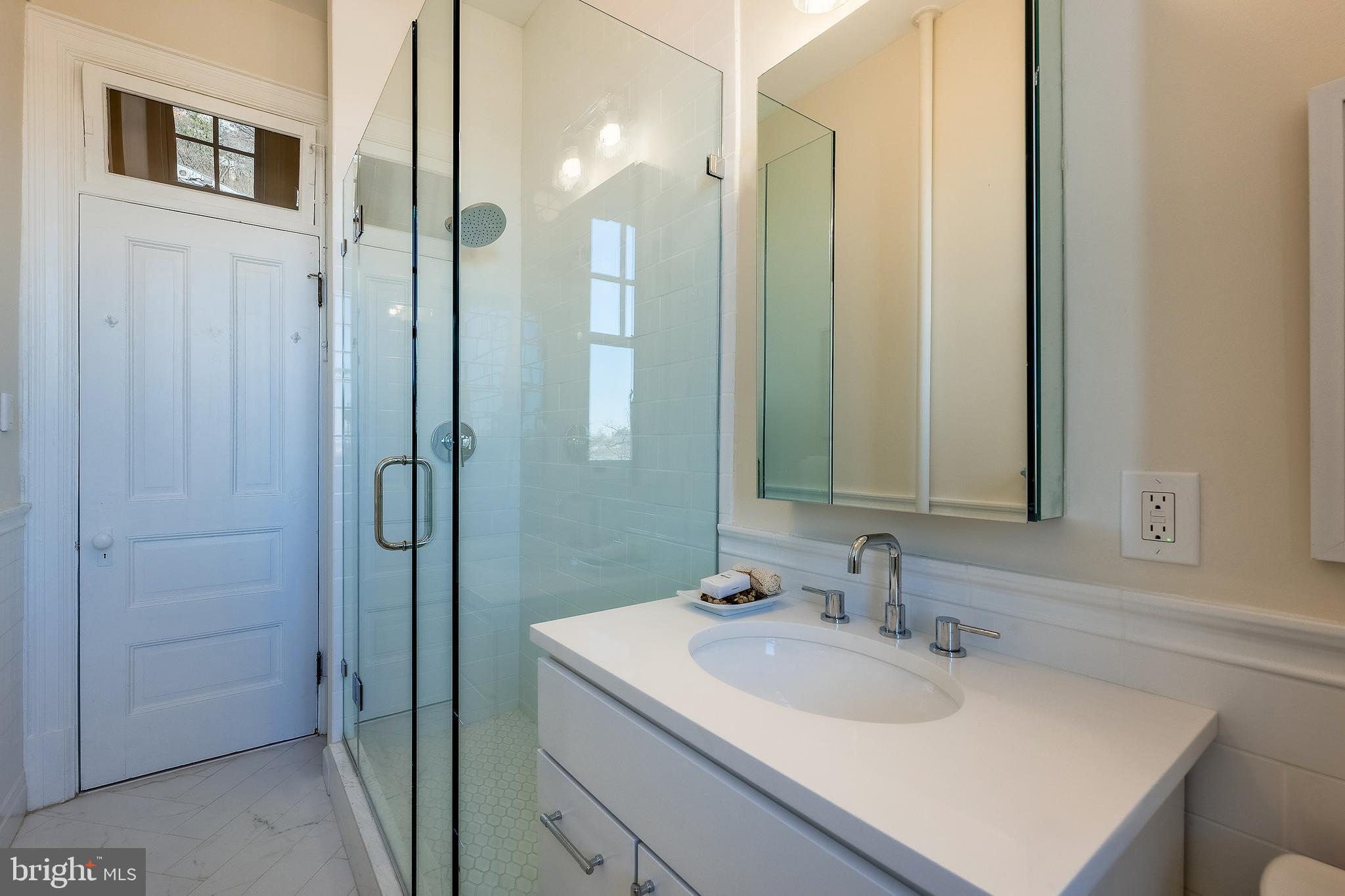 2853 Ontario Road Northwest, Unit 309 Washington, DC 20009 - Photo 23 of 44 .