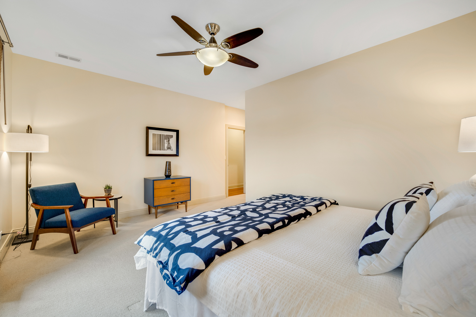 1018 South May Street, Unit 2S Chicago, IL 60607 - Photo 17 of 23