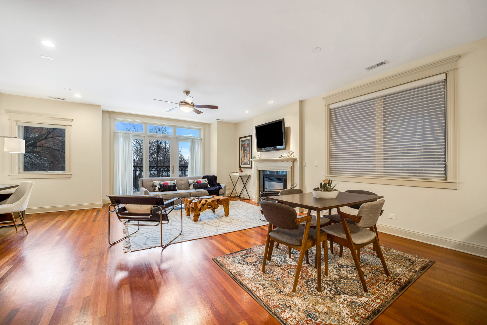 1018 South May Street, Unit 2S Chicago, IL 60607 - Photo 6 of 23