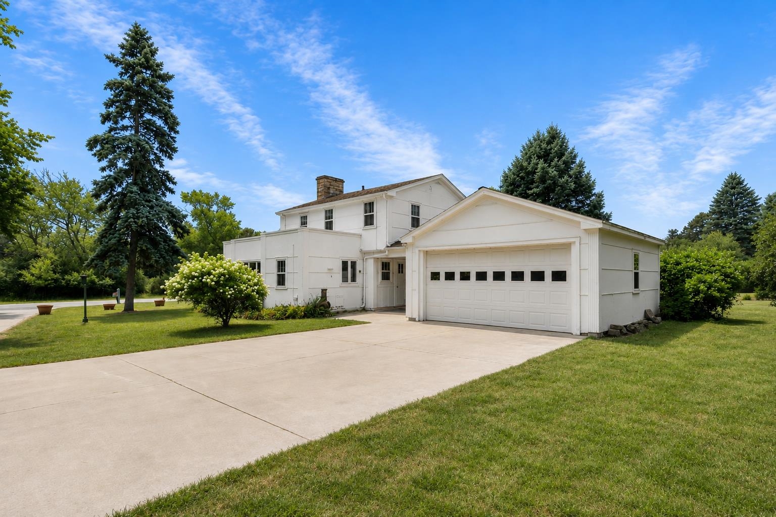 1214 Riverside Drive Fort Atkinson, WI 53538 - Photo 2 of 42