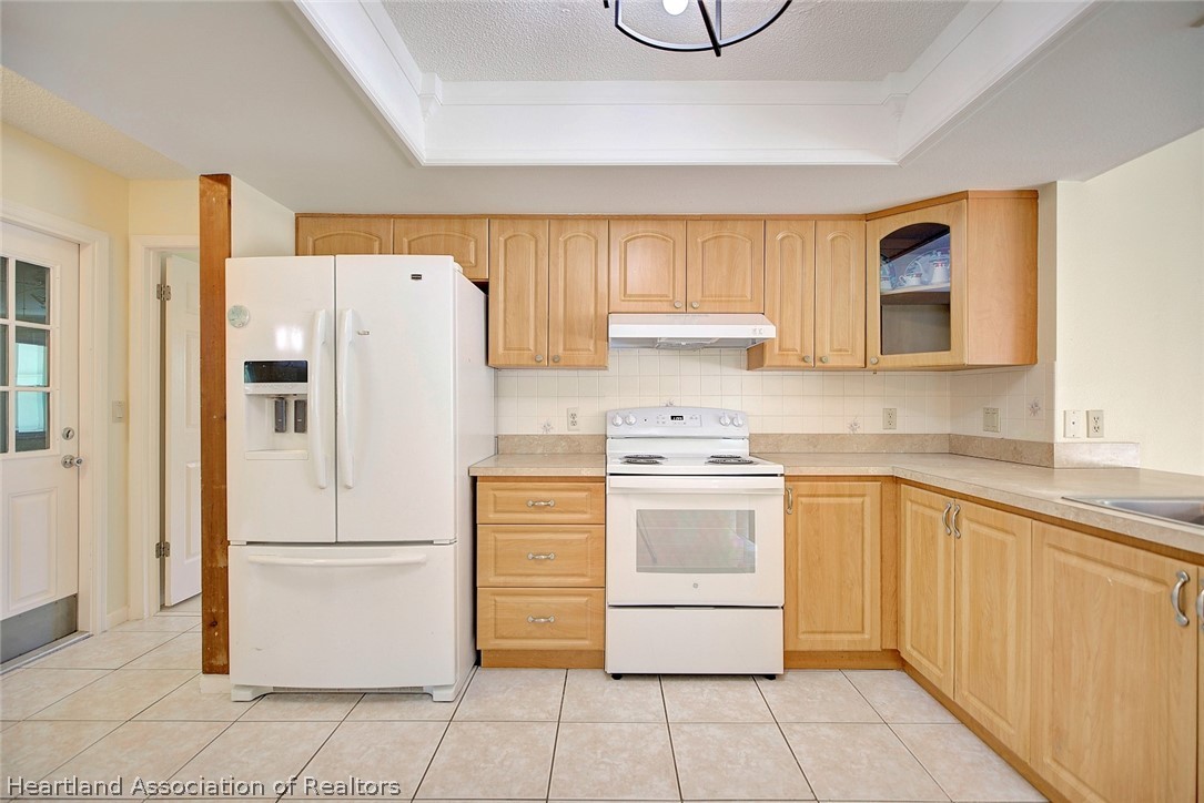 8424 Castile Road Sebring, FL 33876 - Photo 10 of 36 Gallery Image 10