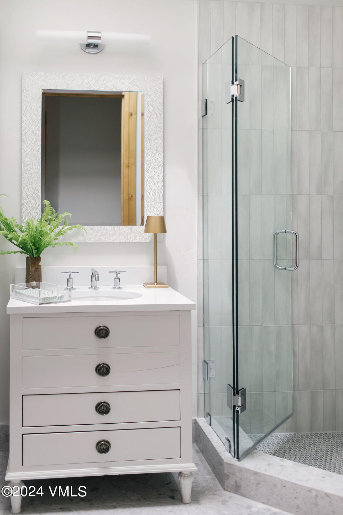 264 Arrowhead Drive Edwards, CO 81632 - Photo 22 of 31 264_arrowhead_dr_e_vignette_bath