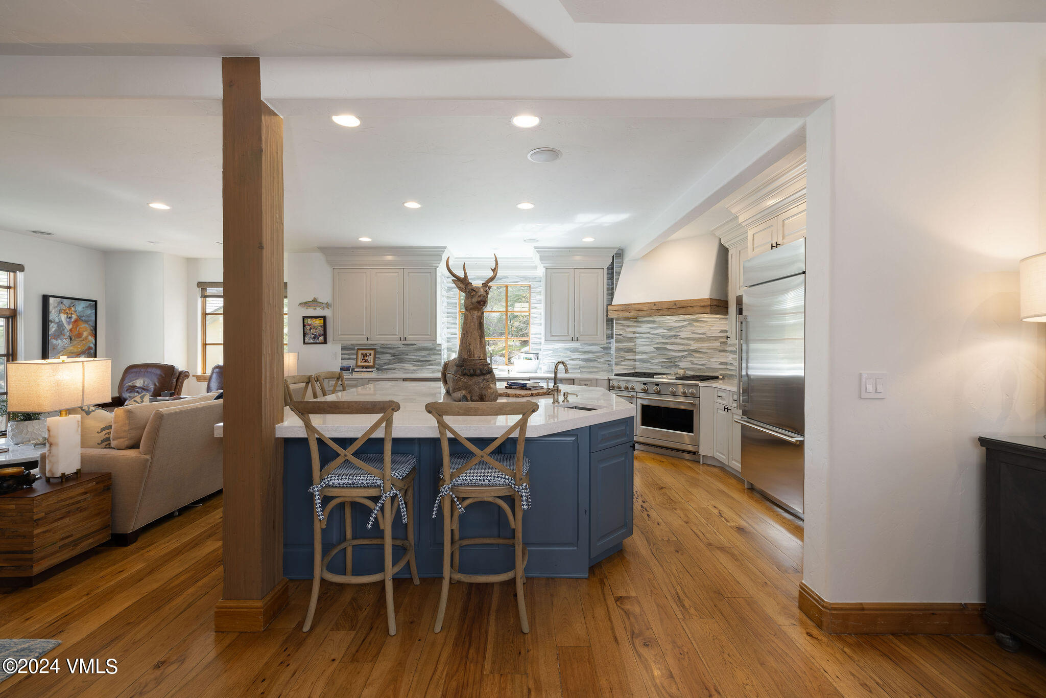 264 Arrowhead Drive Edwards, CO 81632 - Photo 5 of 31 264_arrowhead_dr_e_inteior_kitchen