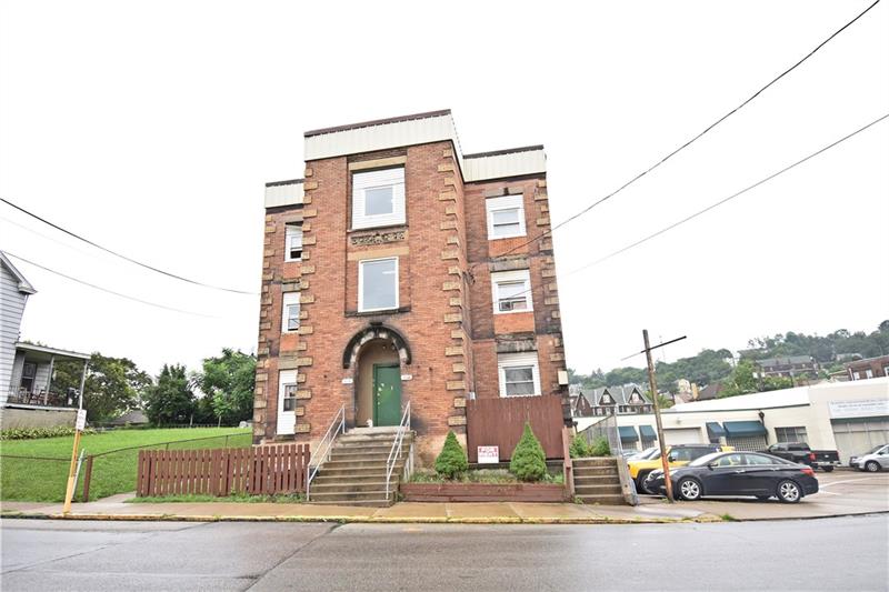 1012 Chartiers Avenue McKees Rocks, PA 15136 - Photo 2 of 10