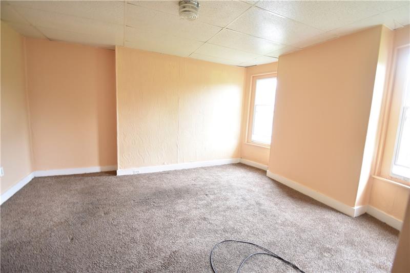 1012 Chartiers Avenue McKees Rocks, PA 15136 - Photo 8 of 10