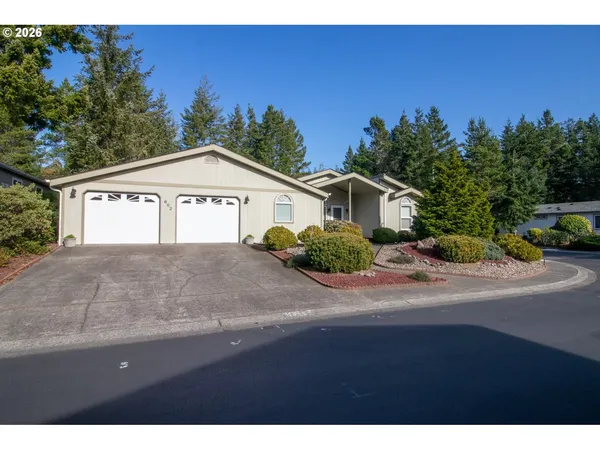 $489,000 | 602 Glenbrook Circle, Florence, OR 97439
