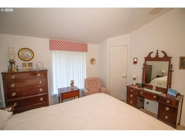 $489,000 | 602 Glenbrook Circle, Florence, OR 97439