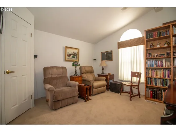 $489,000 | 602 Glenbrook Circle, Florence, OR 97439