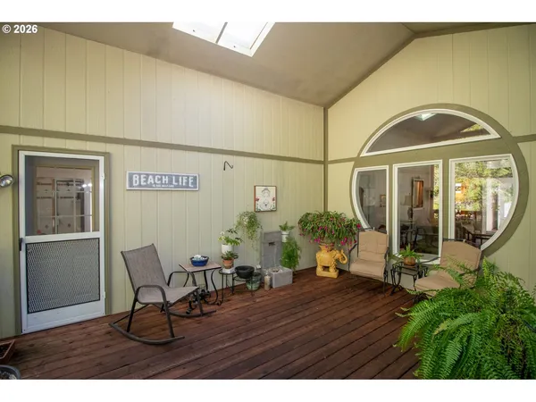 $489,000 | 602 Glenbrook Circle, Florence, OR 97439