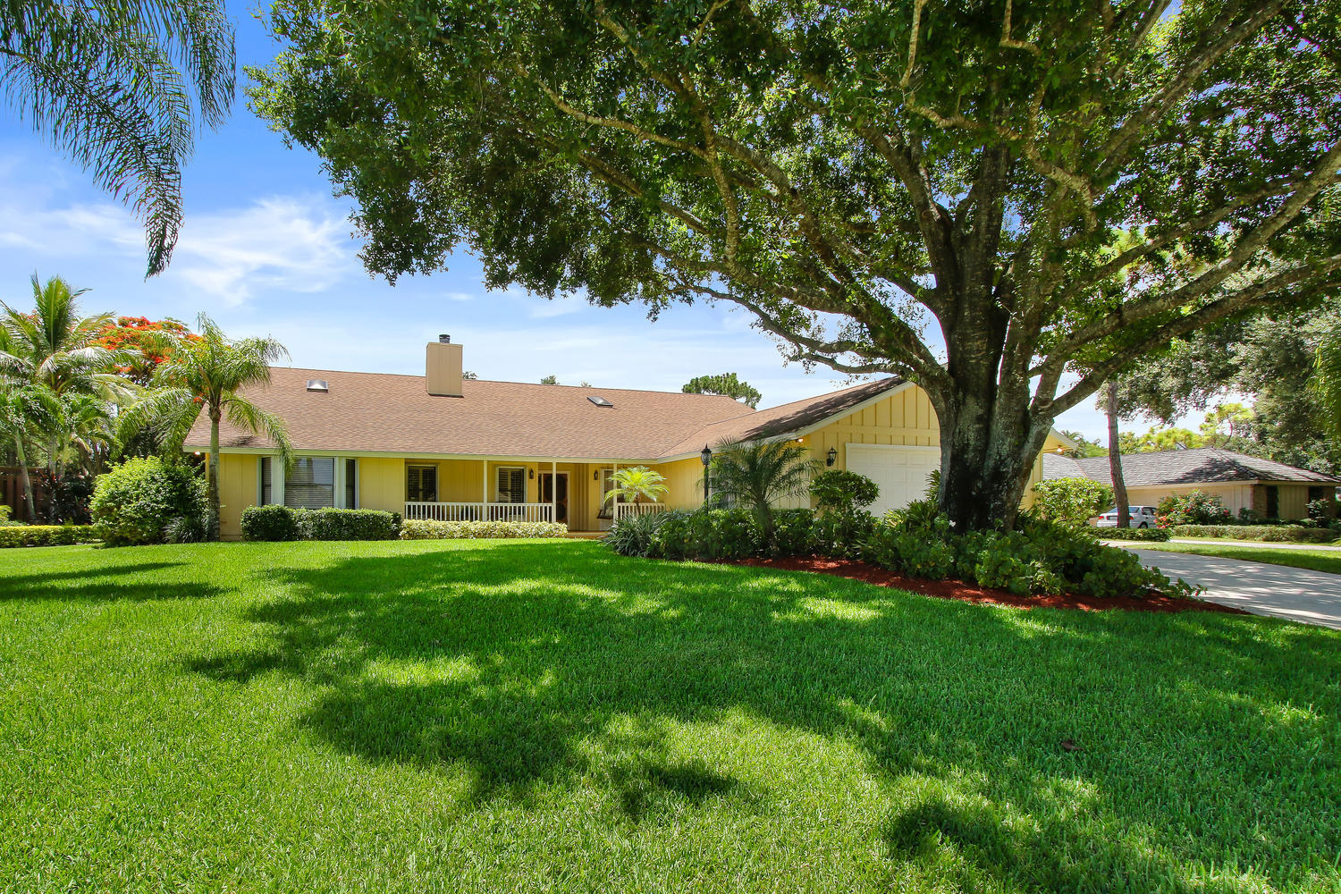 6282 Wood Lake Road Jupiter, FL 33458 - Photo 1 of 25 6282 Wood Lake Rd