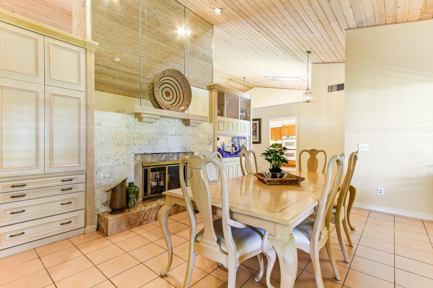 6282 Wood Lake Road Jupiter, FL 33458 - Photo 10 of 25 6282 Wood Lake Rd