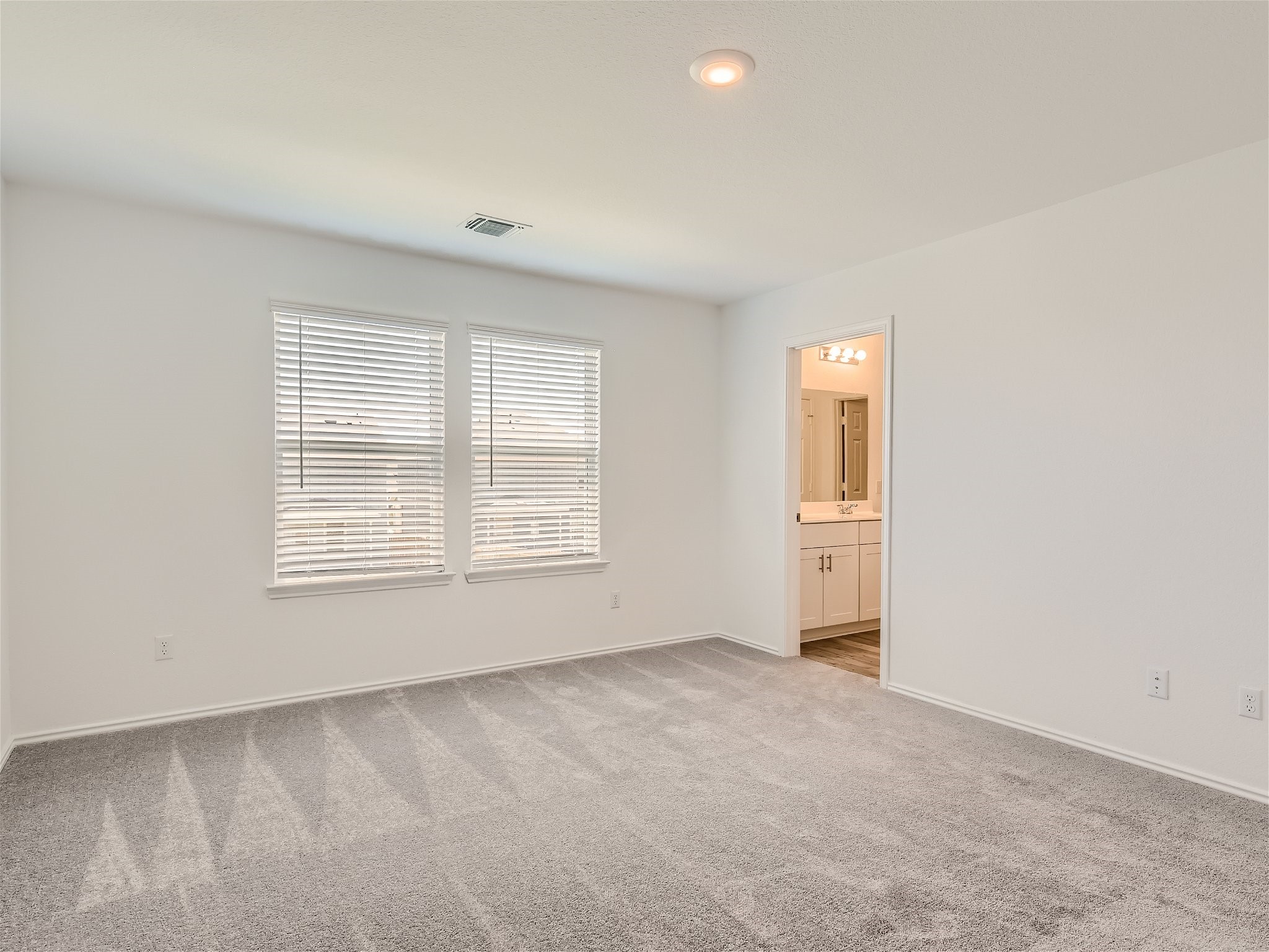 1513 Hope Rnch Road Leander, TX 78641 - Photo 18 of 28 16 2nd Floor Primary Bedroom