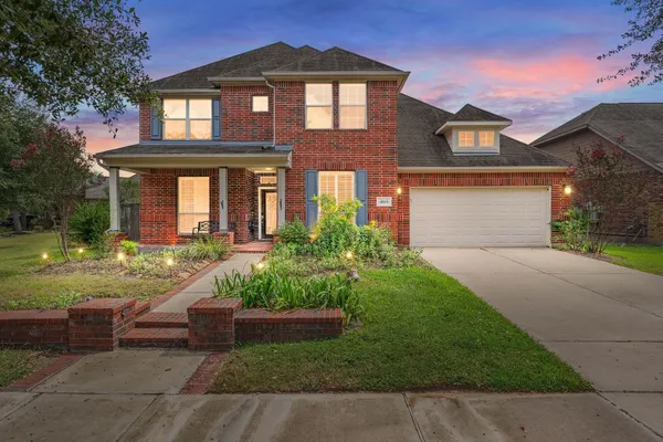 a view of a workspace with furniture