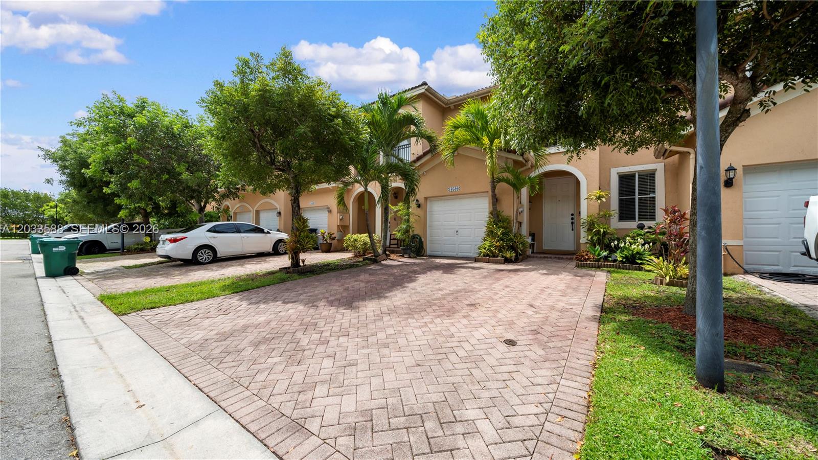 16590 Southwest 70th Street Miami, FL 33193 - Photo 44 of 53