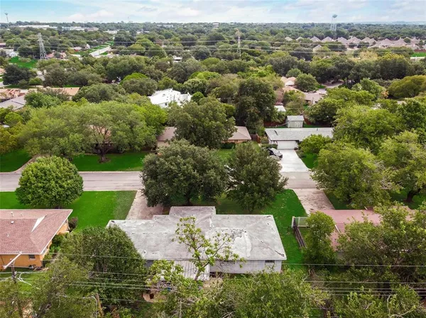 $190,000 | 3812 Springbranch Drive, Benbrook, TX 76116