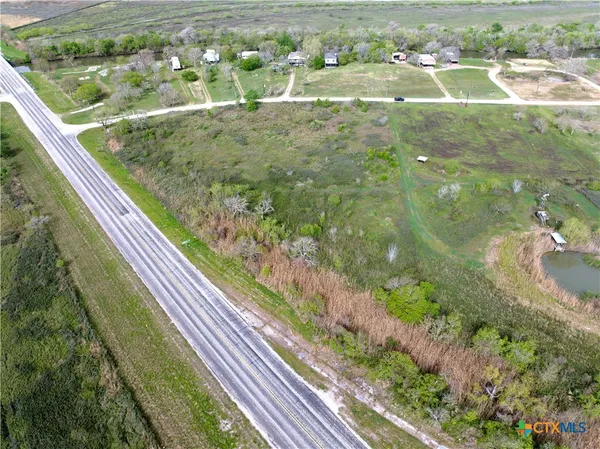 $20,000 | 317 Guadalupe River Road, Tivoli, TX 77990