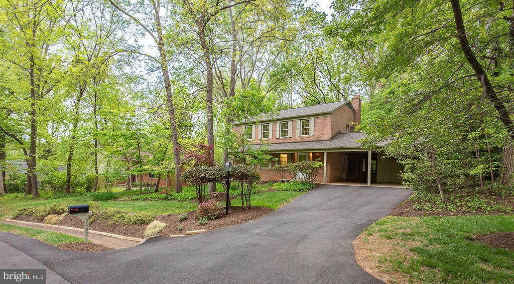 2302 Short Ridge Road Reston, VA 20191 - Photo 2 of 63