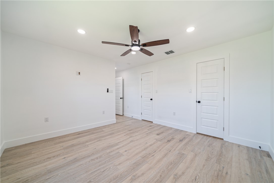 7006 Tree Top Place Corpus Christi, TX 78413 - Photo 14 of 36