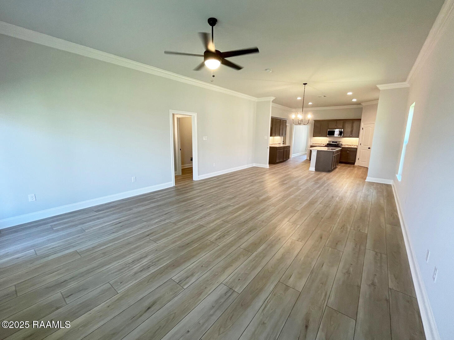102 Hidden Meadows Lafayette, LA 70506 - Photo 3 of 16 LIVING ROOM