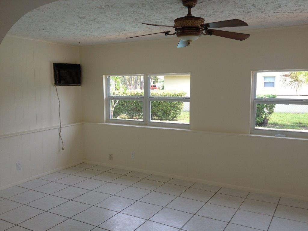 19650 Delaware Circle Boca Raton, FL 33434 - Photo 7 of 10 Photo 7